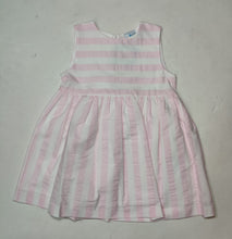 Load image into Gallery viewer, Baby dress
