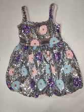 Load image into Gallery viewer, Dress
