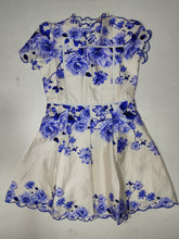 Load image into Gallery viewer, Dress
