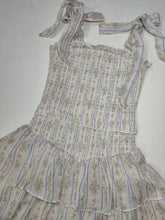 Load image into Gallery viewer, Dress

